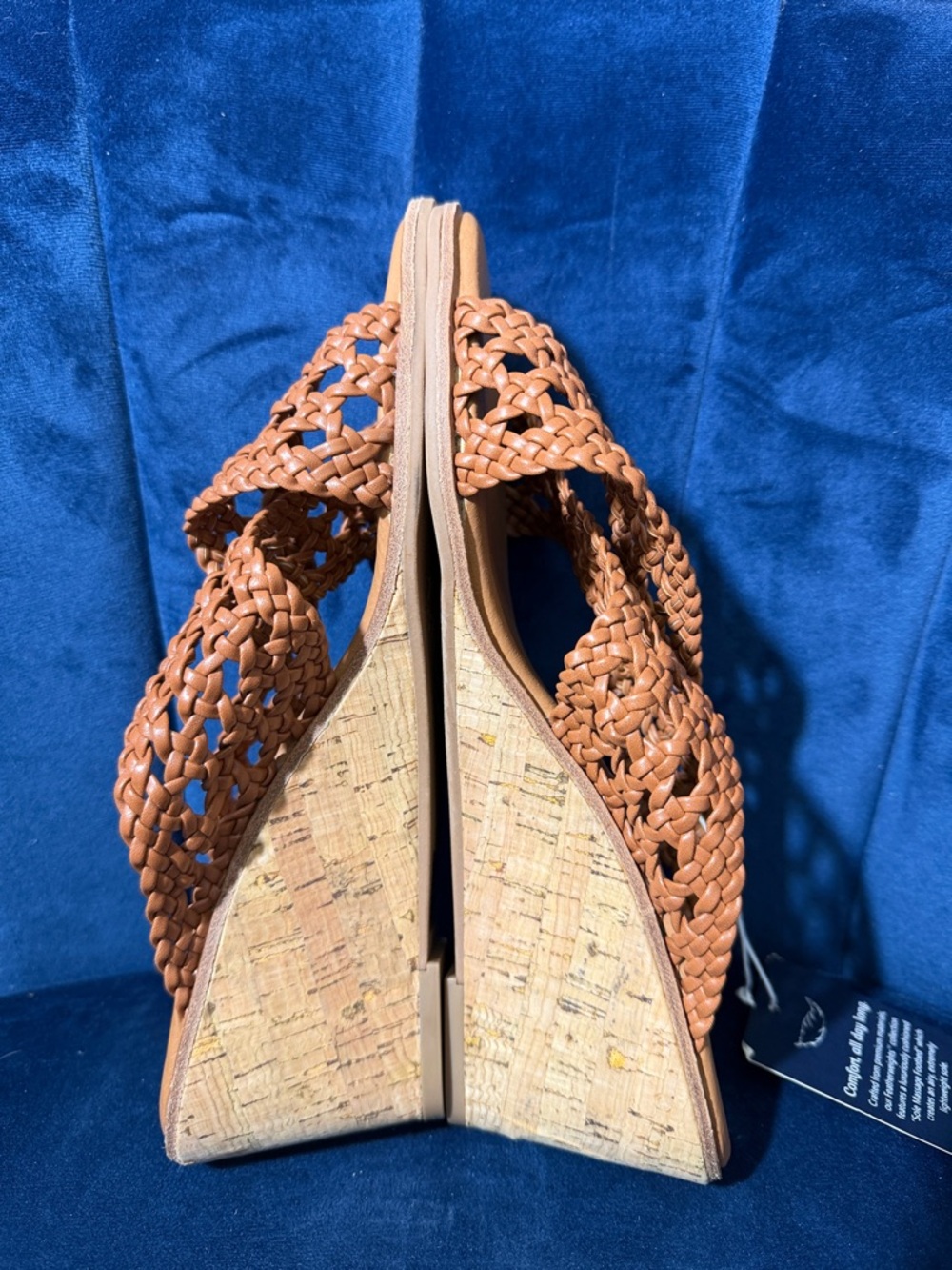 Andre Assous Woven Cross-Band Tan Slide Sandals - Women Size 9 NWT - Picture 4 of 6
